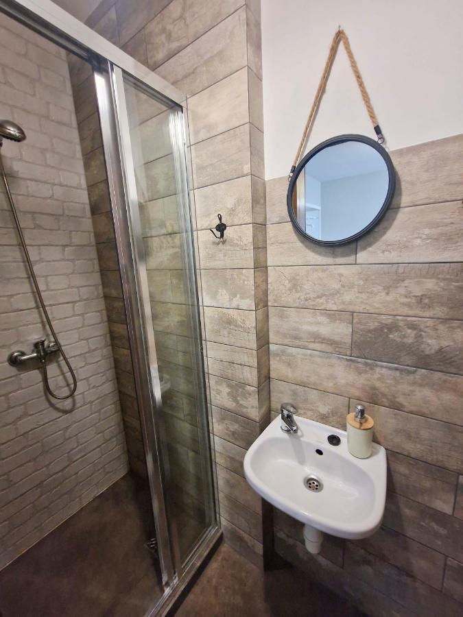 Zielona Przystan Hotell Manasterz Eksteriør bilde